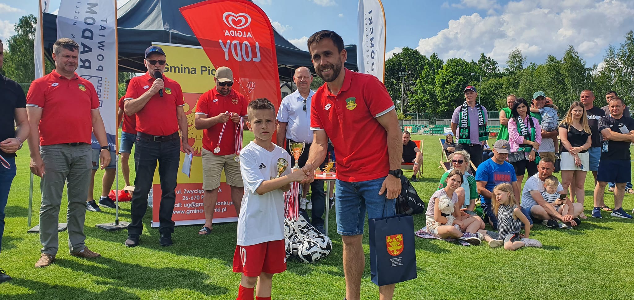 353434761_923294032168941_2676933705489381406_n