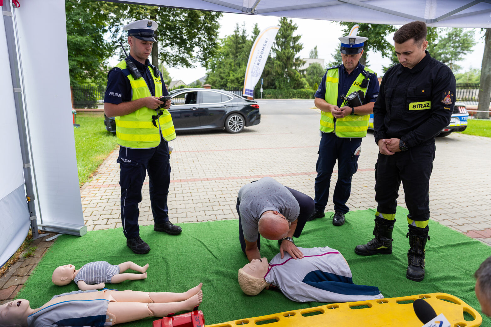 STOP nadmiernej prędkości – udana akcja prewencyjna Powiatu Radomskiego, policji i straży pożarnej