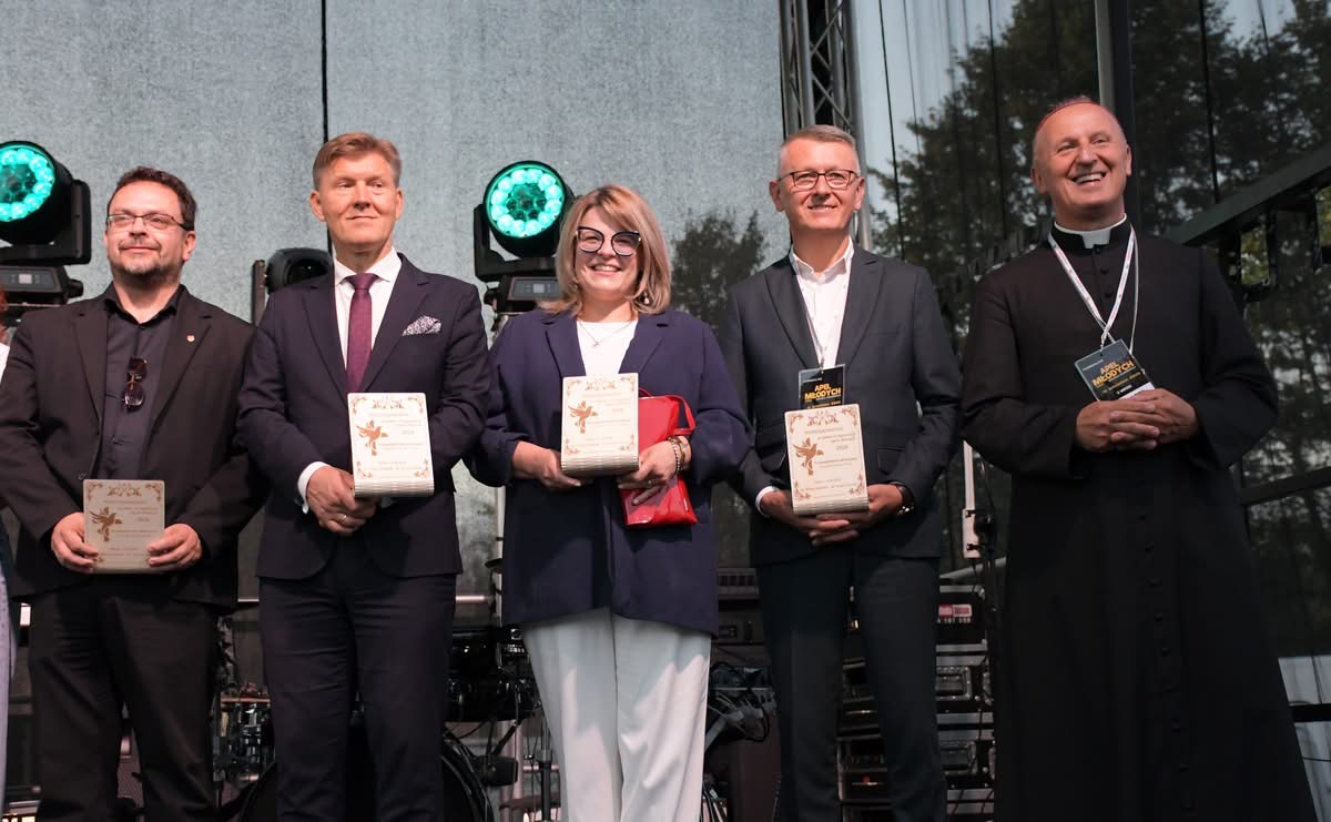 Apel Młodych w Mircu. Nie brakowało mieszkańców Powiatu Radomskiego